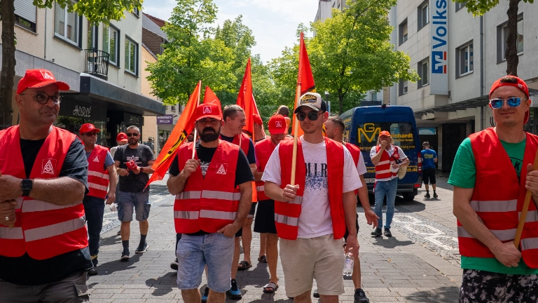 Warnstreik Betonstahl - 15.07.2026